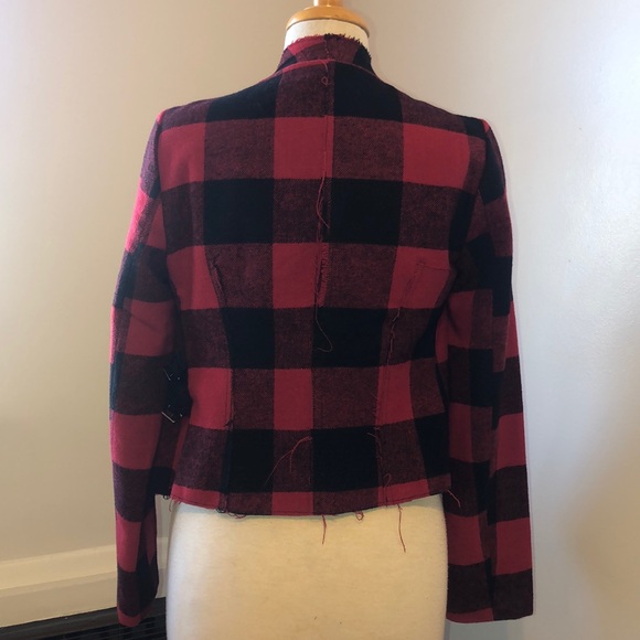 BB Dakota Plaid flannel red and Black jacket - Picture 4 of 8